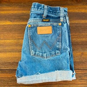 Wrangler cut off shorts